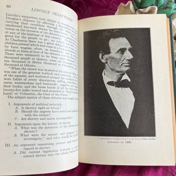 1931 Selections from the Works of Abraham Lincoln by Abraham Lincoln - Picture 8 of 10